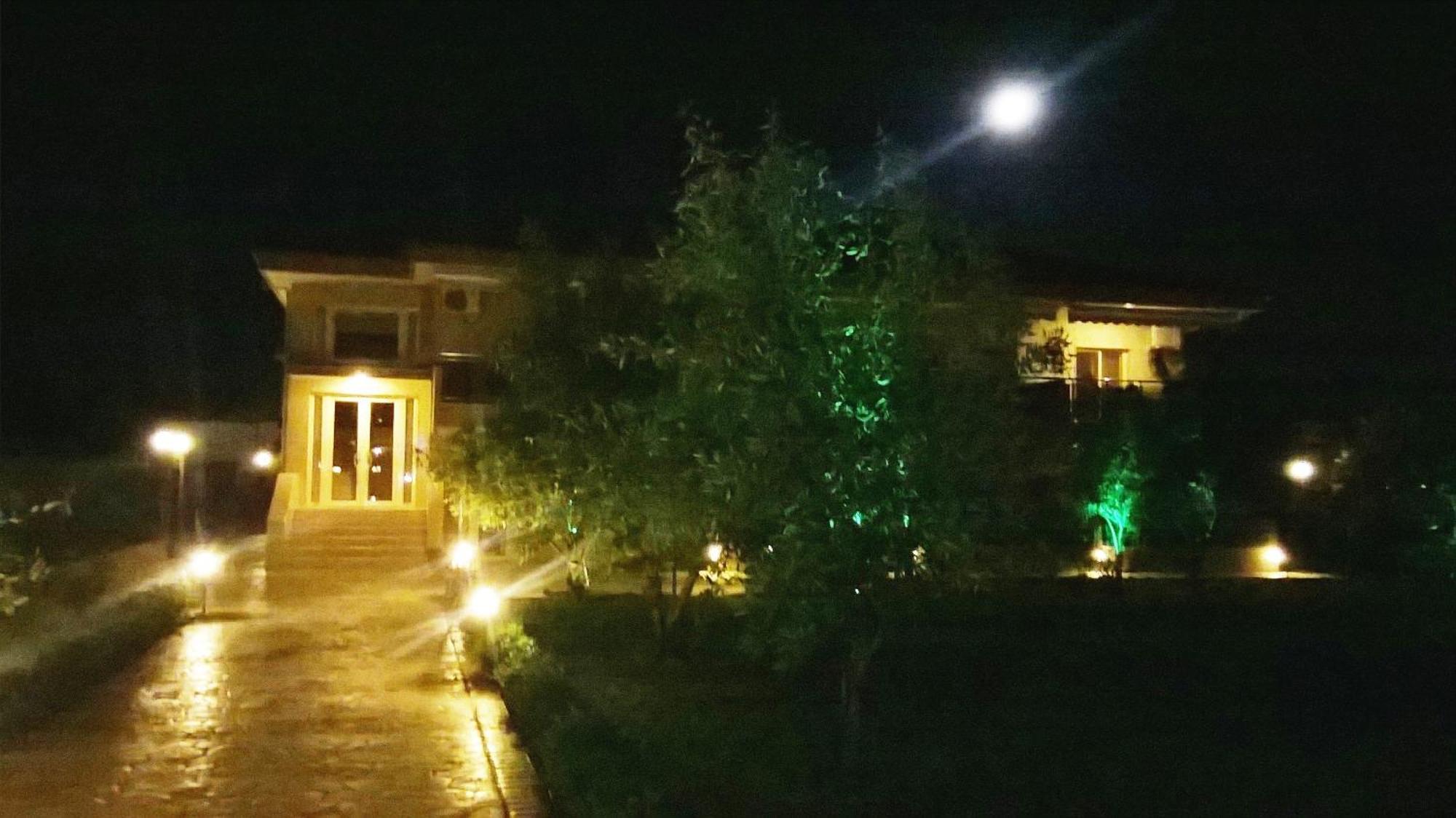 Gaia & Apartment Nea Plagia