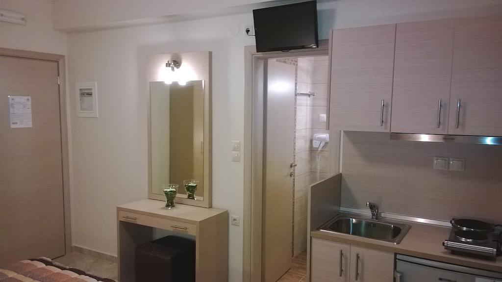 Apartment Gaia & Nea Plagia